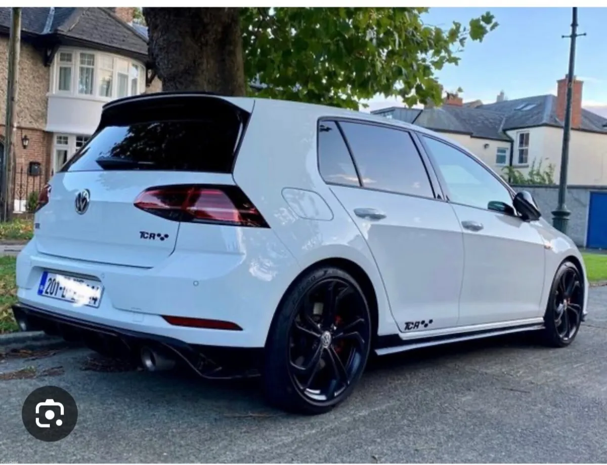Volkswagen Golf GTI TCR. DSG. low mileage. - Image 1