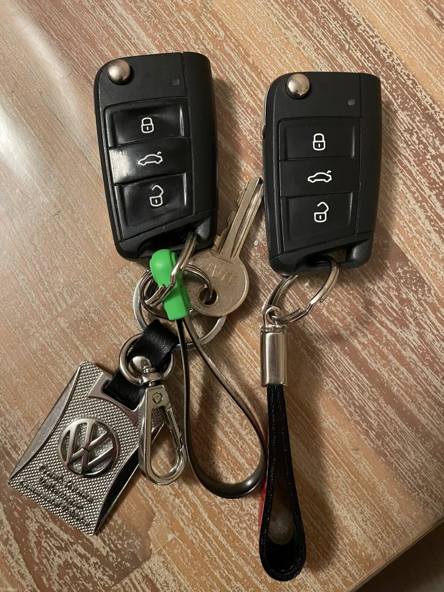 Volkswagen T-Cross2019. Low mileage 28,893 - Image 2