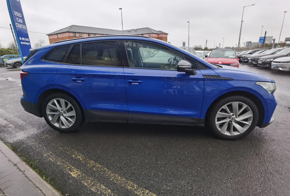 SKODA ENYAQ 62KWH IV 60 - Image 4