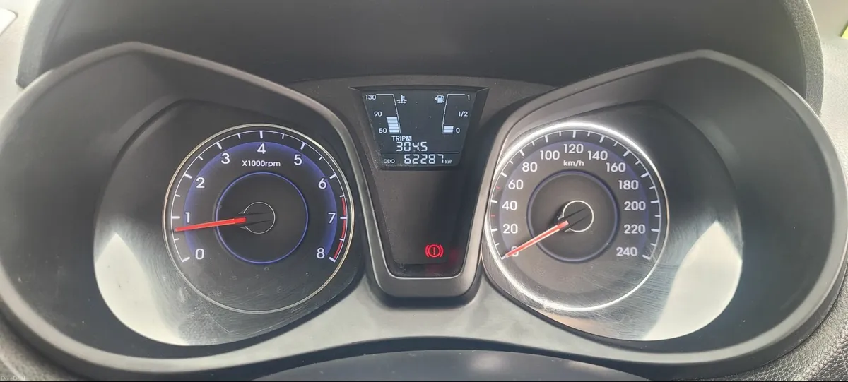 Hyundai ix20 2016 - Image 2