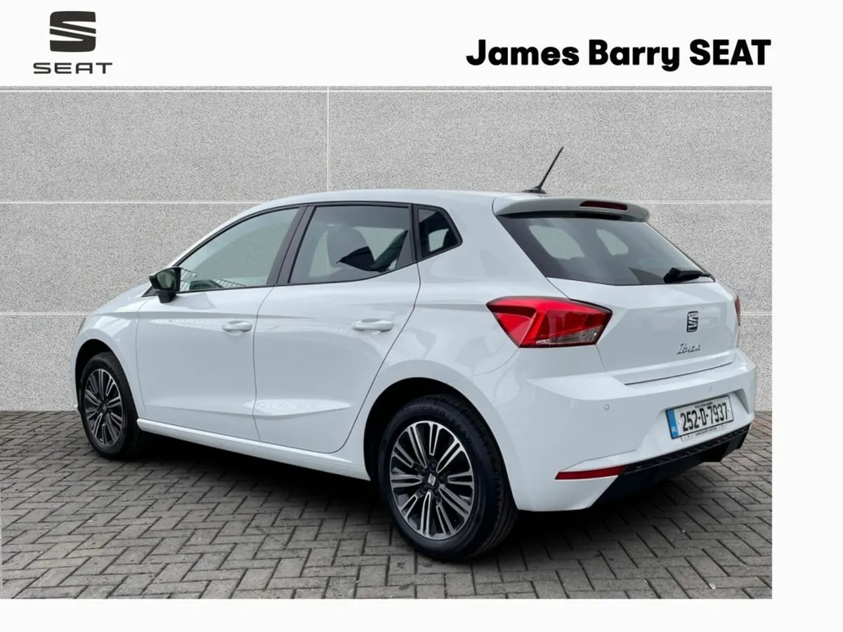 SEAT Ibiza SE PLUS - Image 4
