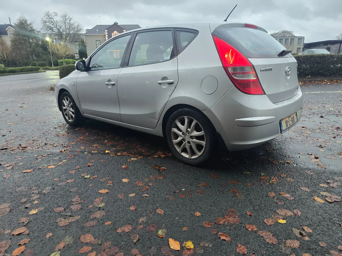 Hyundai i30 2010 - Image 4