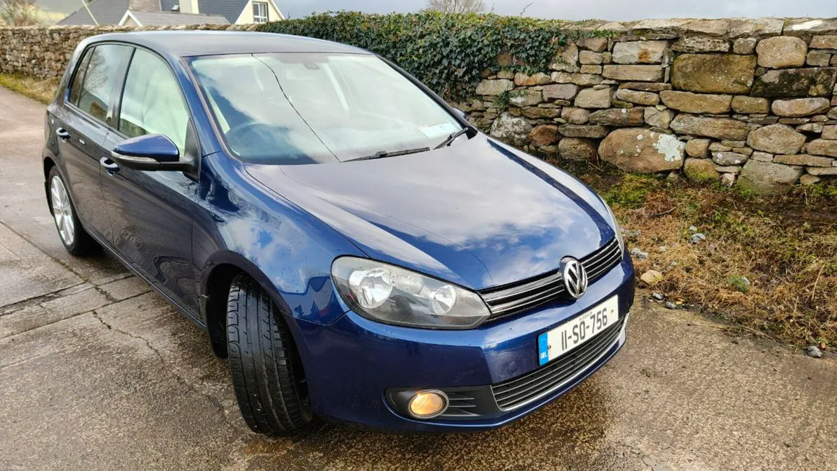 2011 VW Golf  Highline 1.6 TDI, tested - Image 2