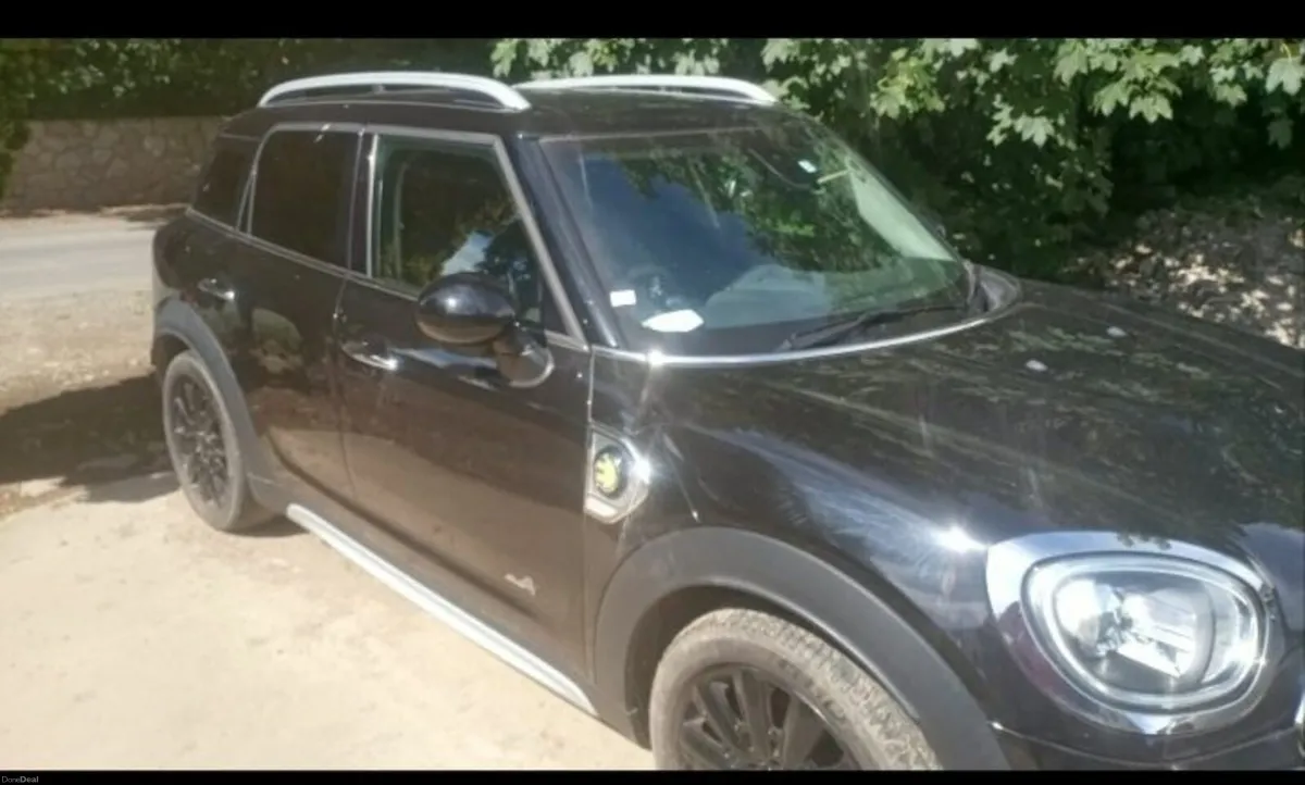 Black Mini Countryman 2019 - Image 2