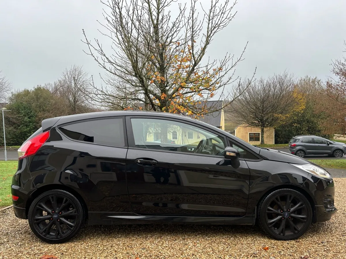 2015 ford fiesta 1.0 Zetec S black edition - Image 2