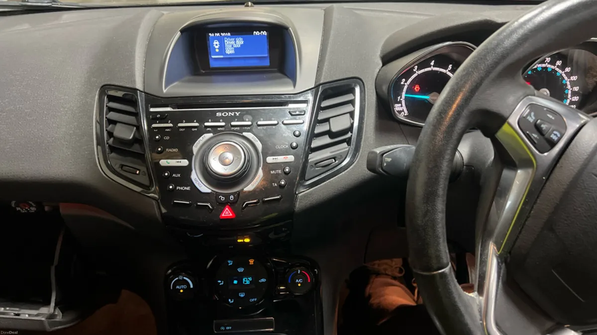 2017 Ford Fiesta 1.1 Petrol ZETEC - Image 2