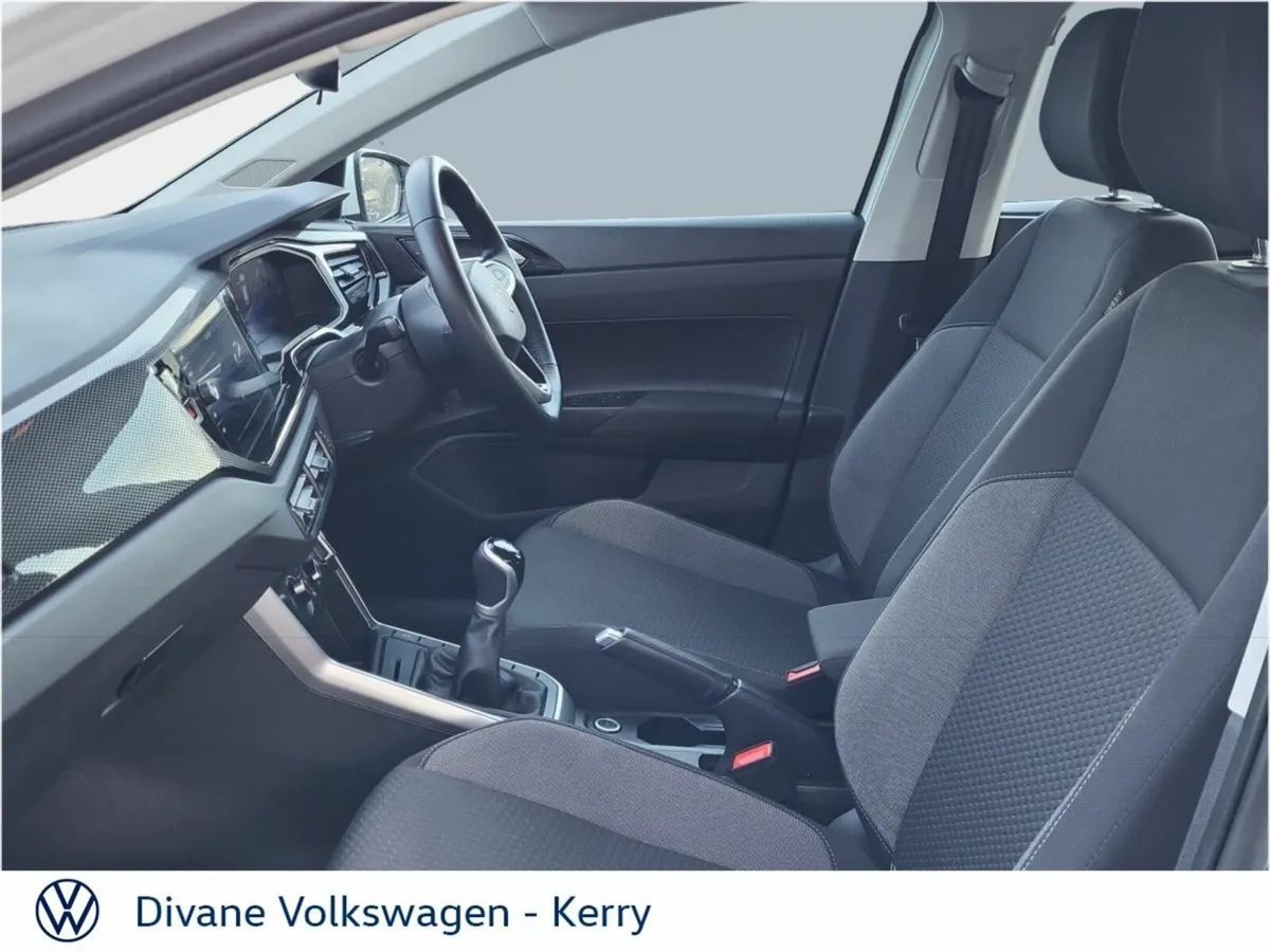 Volkswagen Polo EDITION 75 1.0 TSI PETROL 95HP - Image 4