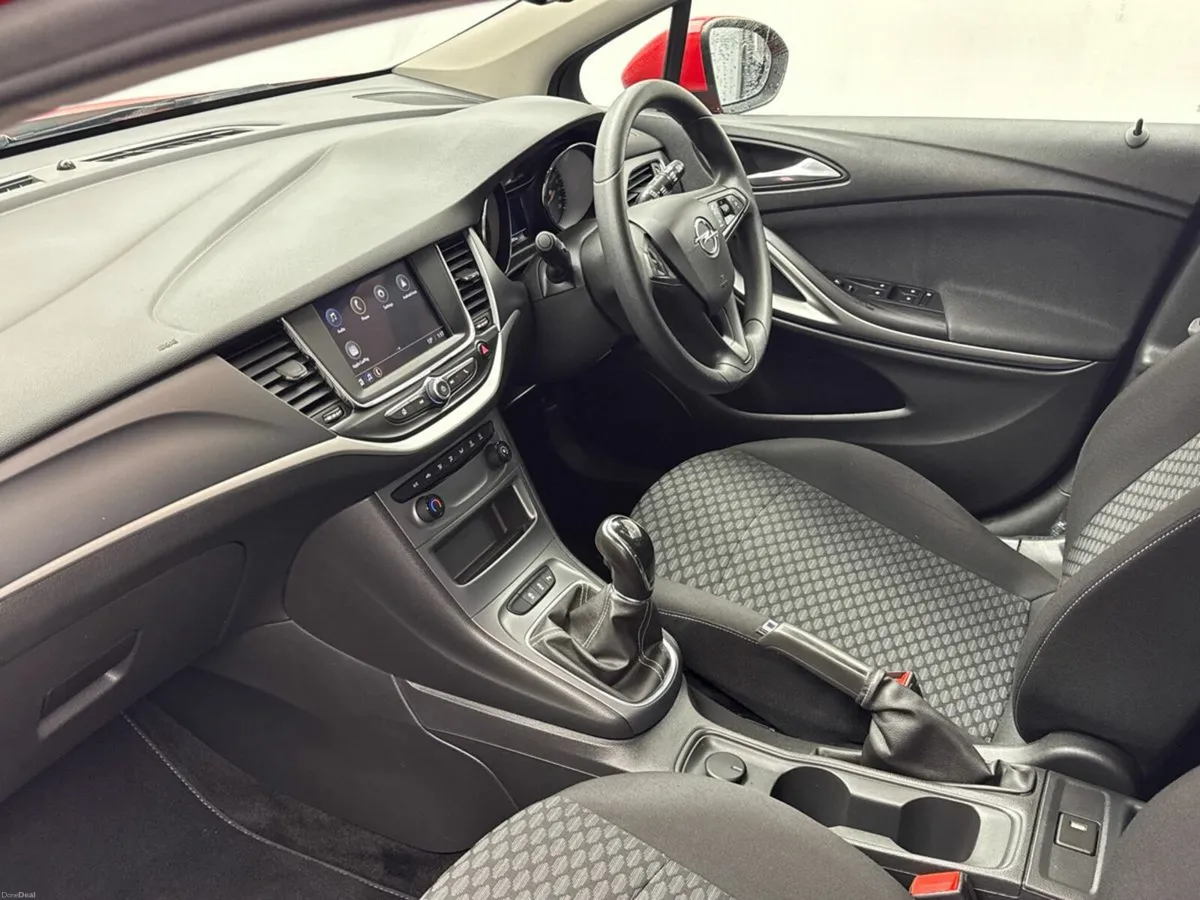 Opel Astra 1.2 SC *PRICE DROP* €55 PER WEEK - Image 2