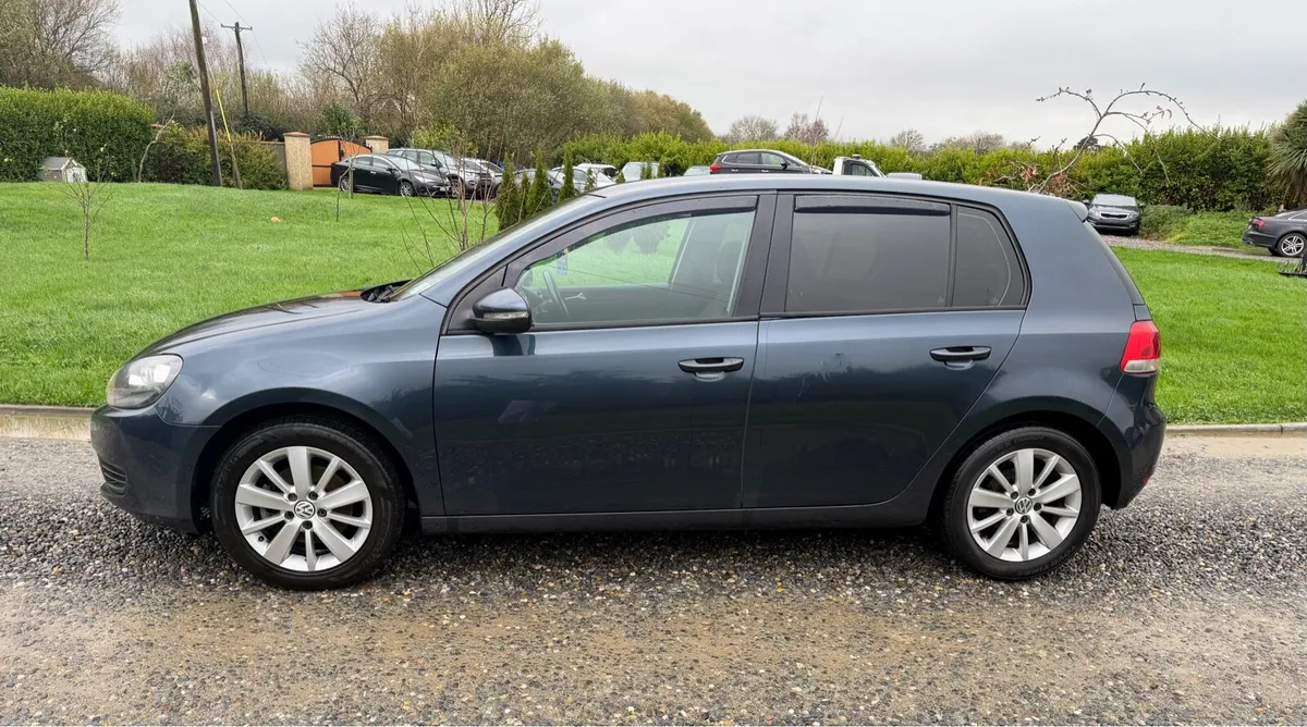 Volkswagen Golf Taxed & Tested - Image 3