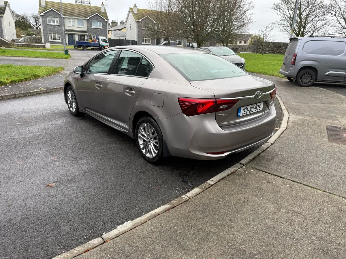 Toyota Avensis - Image 3