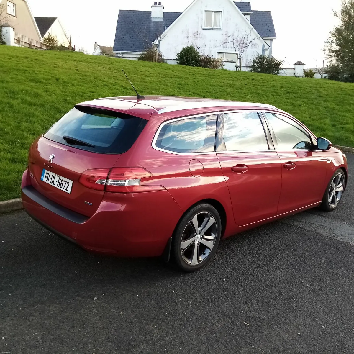 Peugeot 308 2.0HDI, Automatic - Image 4