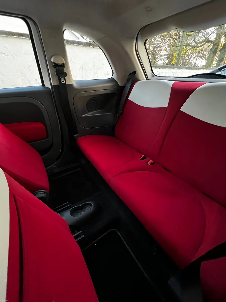 Fiat 500 2011 - BRAND NEW NCT! Low Mileage & TAX - Image 4