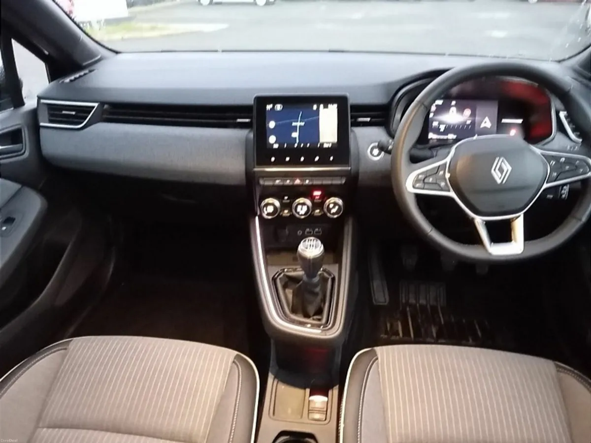 Renault Clio TCe 90 DFull Techno - Image 3