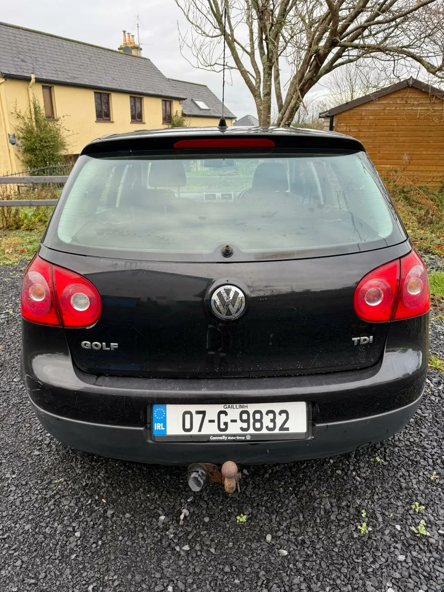 2007 Volkswagen Golf - Image 1