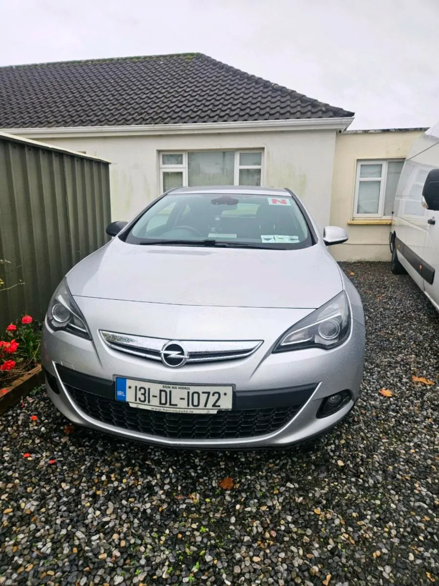 Opel Astra gtc 1.7 - Image 2