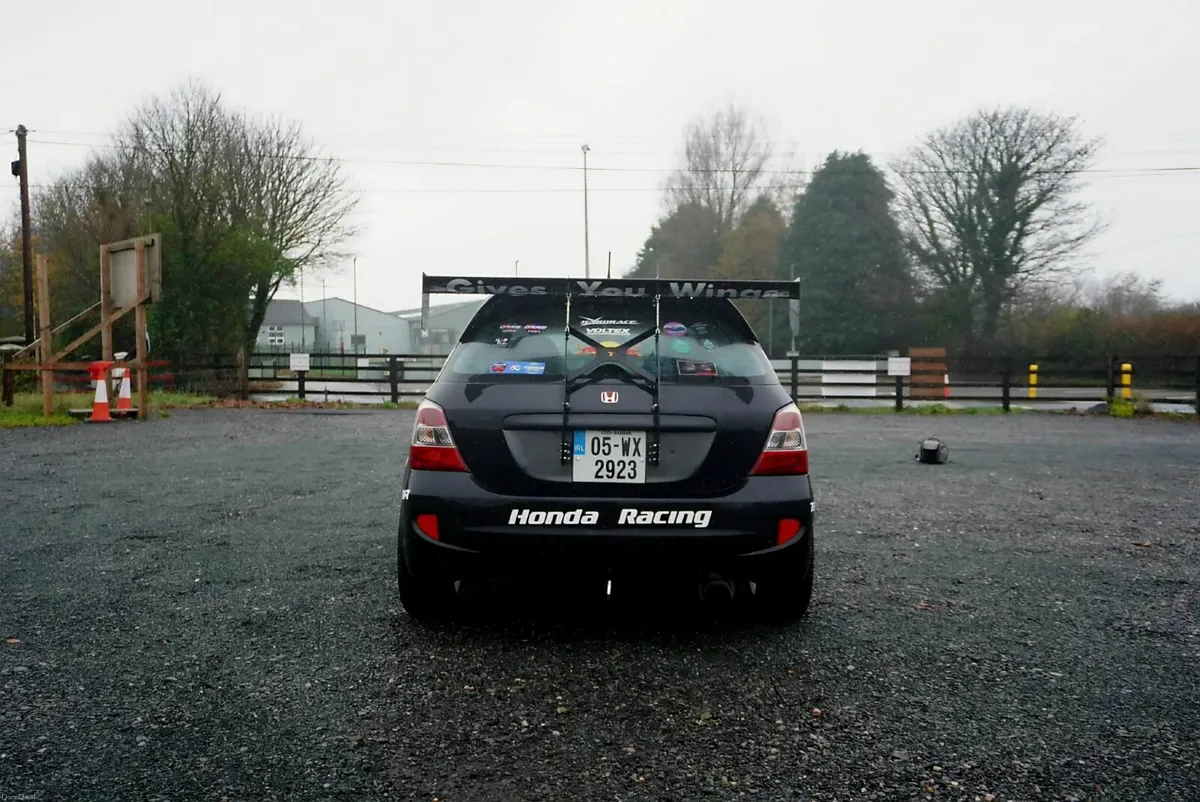 Honda Civic 2005 - Image 4