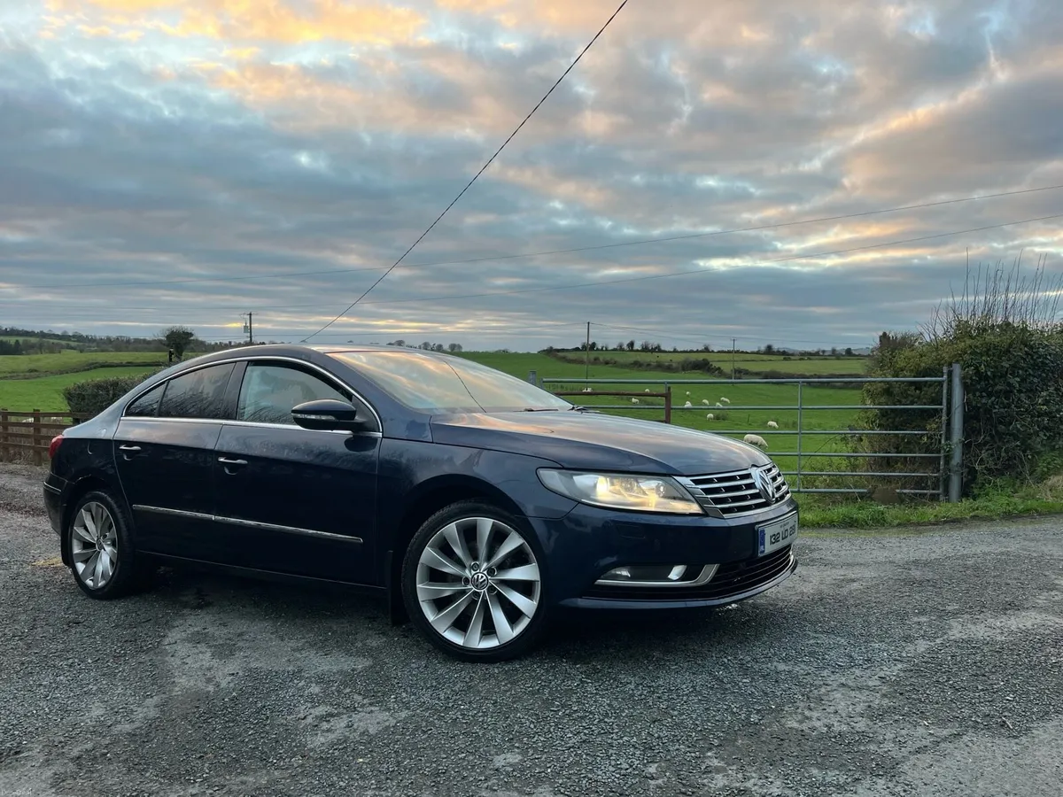 **2013 Volkswagen Passat CC ** - Image 4