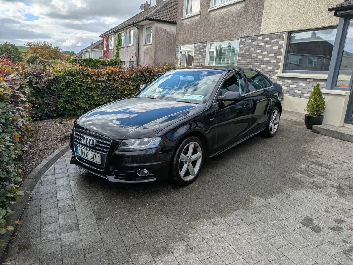 Audi A4 2011 - Image 2
