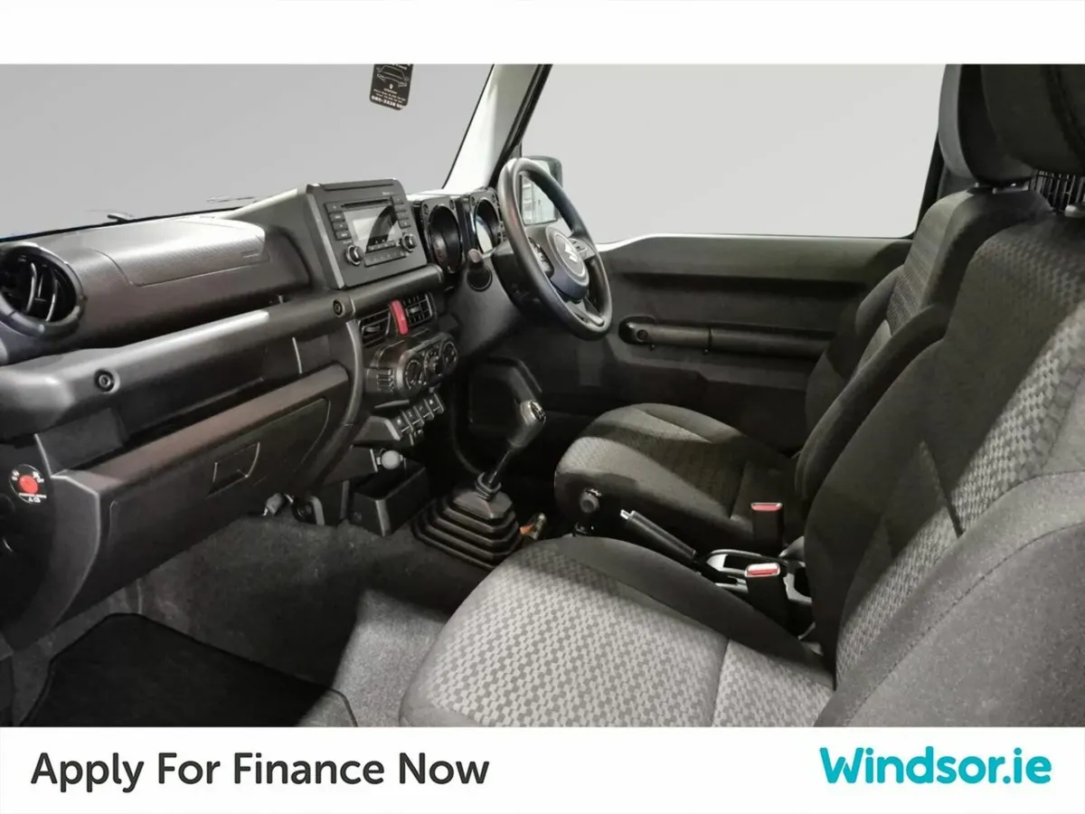 Suzuki Jimny JIMNY 1.5 LCV 3DR - Image 3