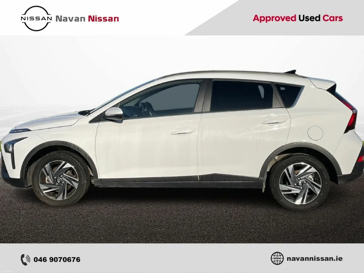Hyundai Bayon 1.2i Executive *MEGA SALE* - Image 4