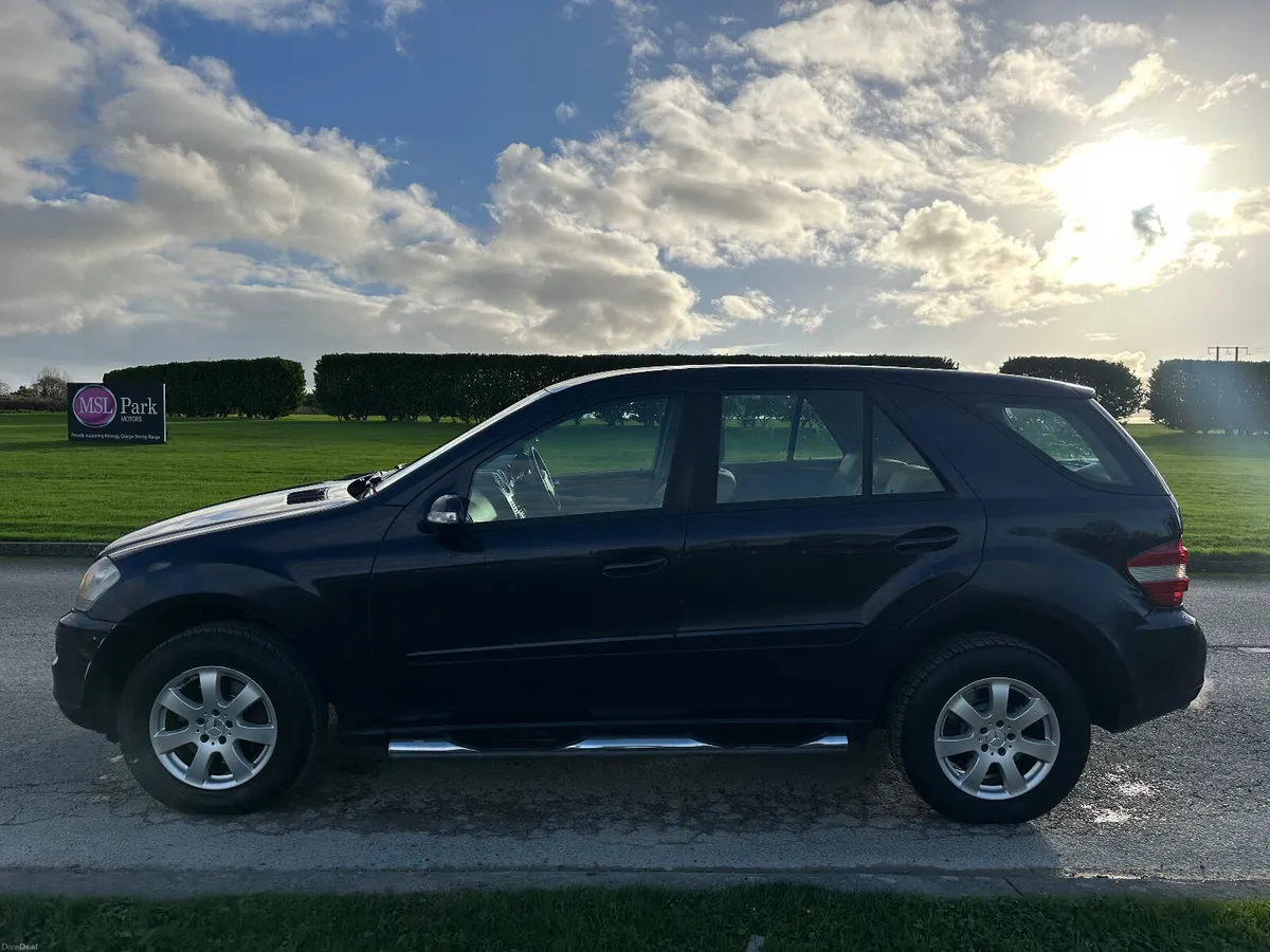 Mercedes Benz ML 350 2006 - Image 5