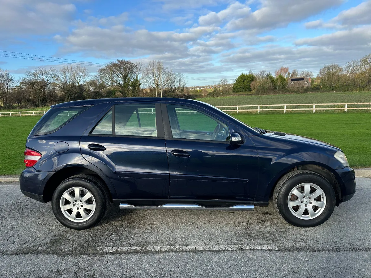 Mercedes Benz ML 350 2006 - Image 3