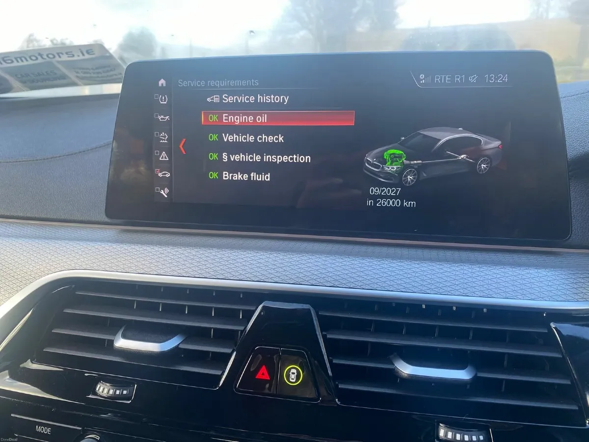 BMW 5-Series 2018 - Image 2