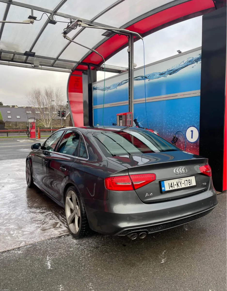 Audi A4 S-Line - Image 4