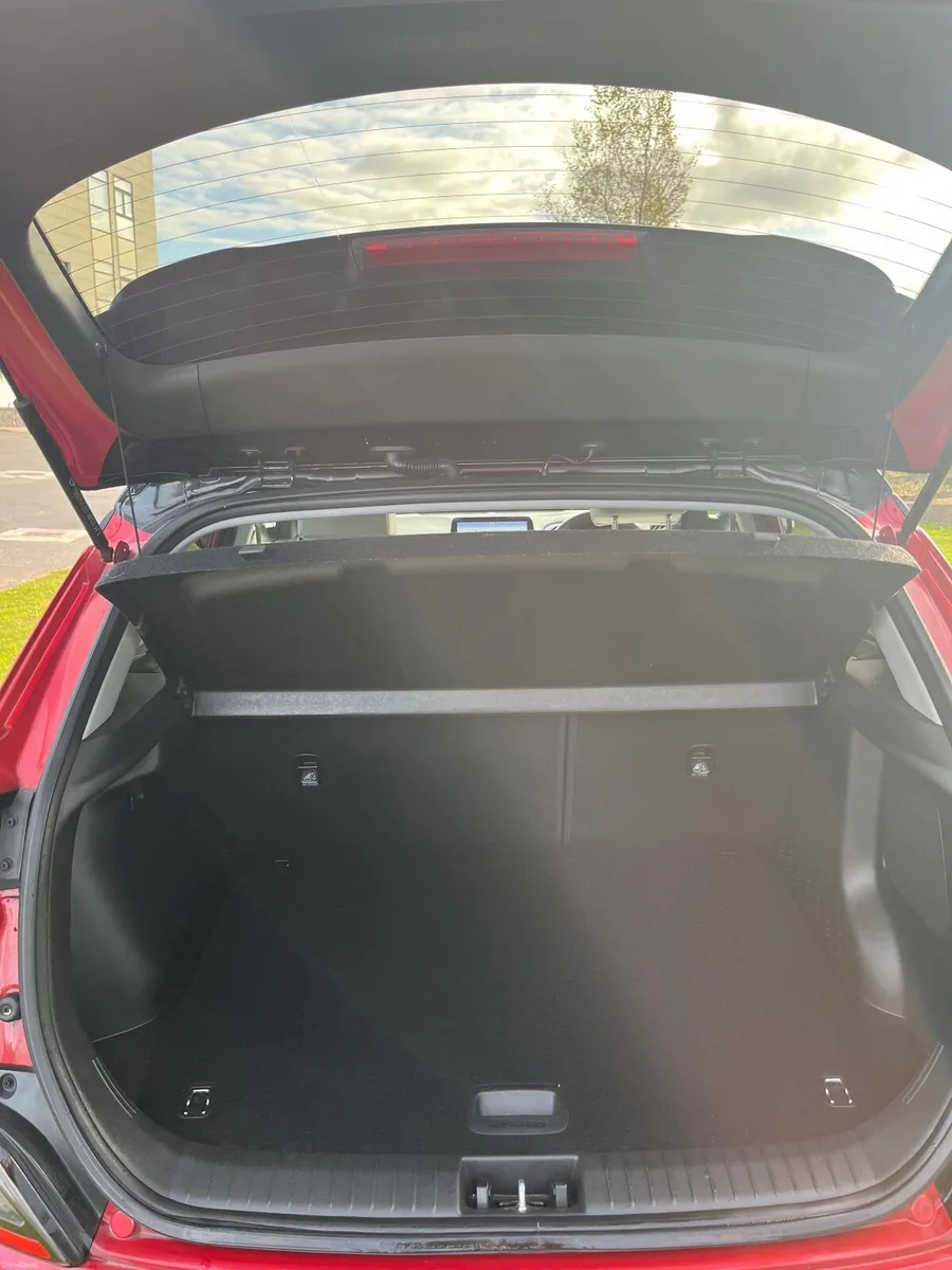 Hyundai KONA 2022 - Image 4