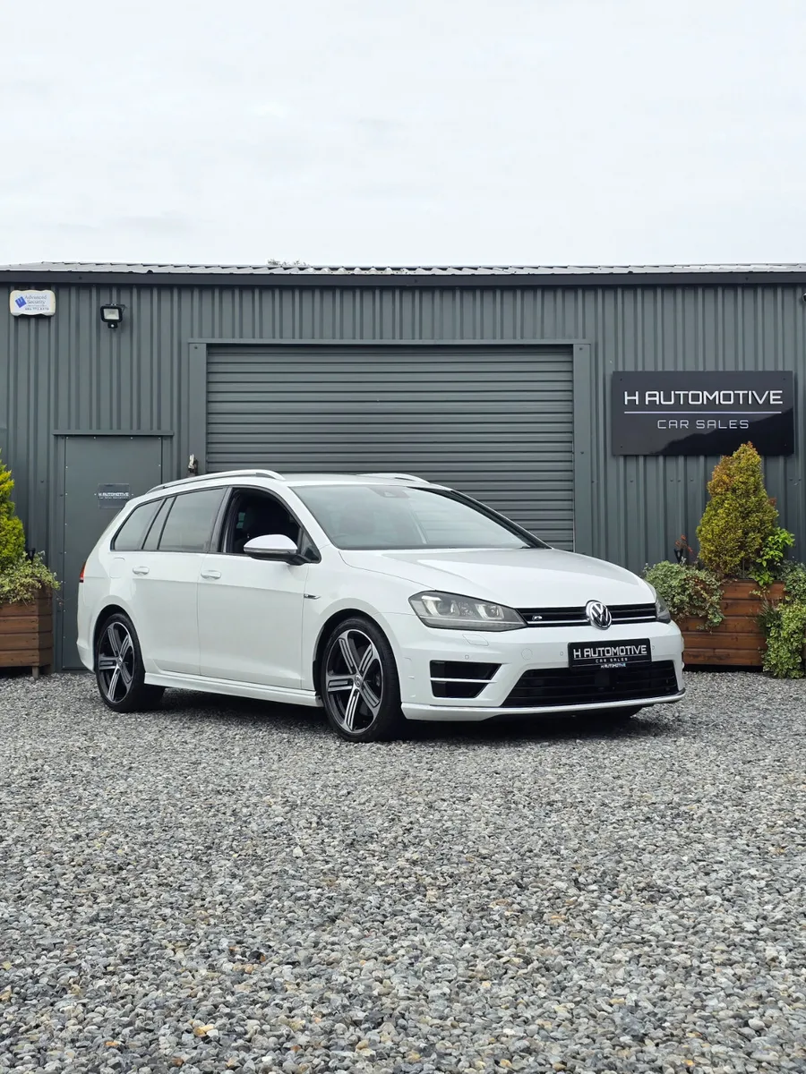 2015 VOLKSWAGEN GOLF R WAGON 4-MOTION DSG - Image 3