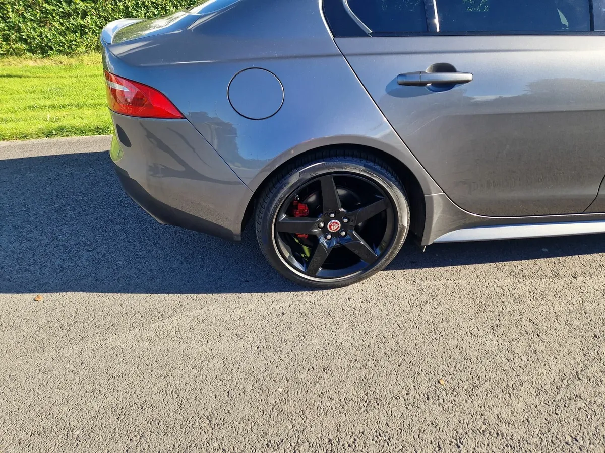 Jaguar XE 2019 Perfect Condition!!! - Image 3