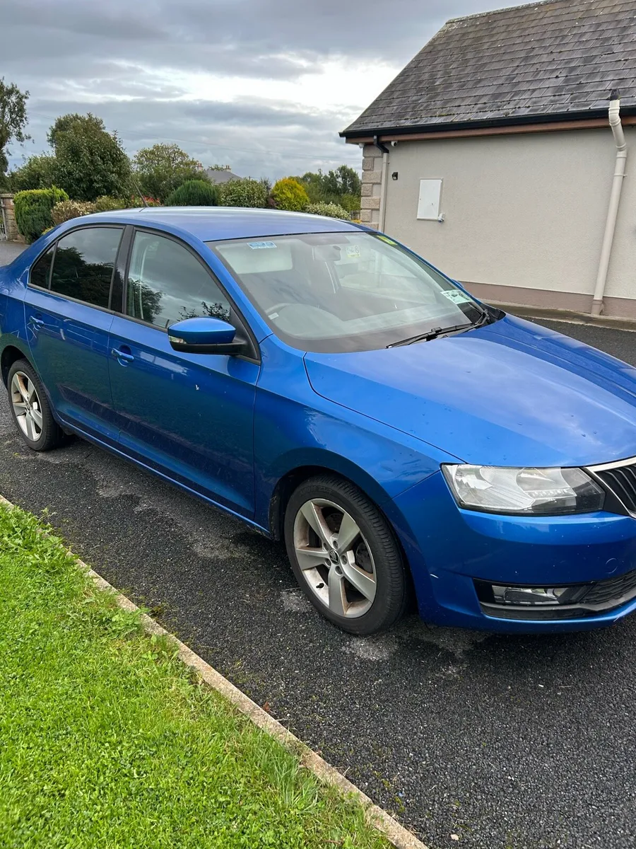 CAR OCTAVIA/ RAPID - Image 1