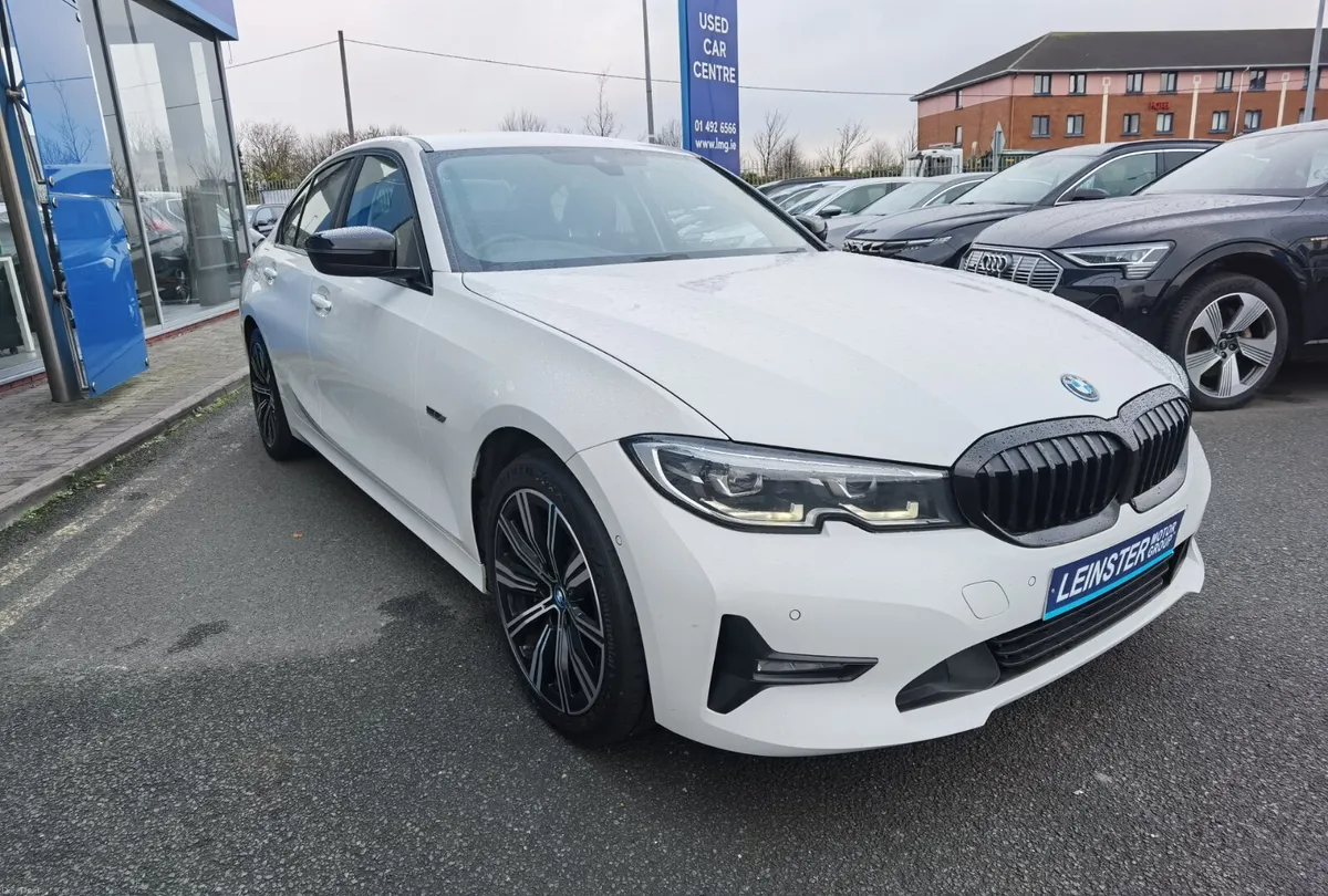 BMW 3 SERIES 330E SE PRO AUTOMATIC PHEV - Image 4
