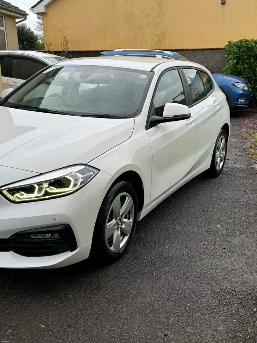 Bmw 118i 2020 1.5l auto only 68186km - Image 3
