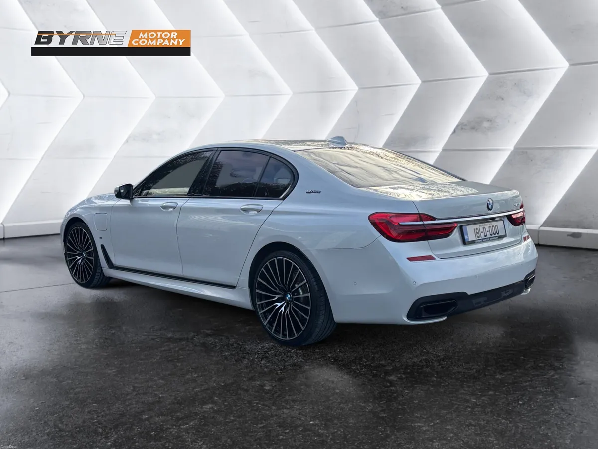 BMW 740E MSPORT AUTO 2018 - Image 2