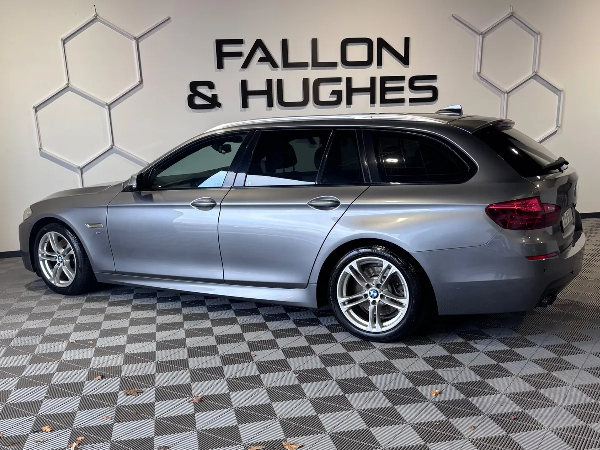 2017 BMW 5 SERIES D F11 M SPORT 5DR AUTO - Image 4
