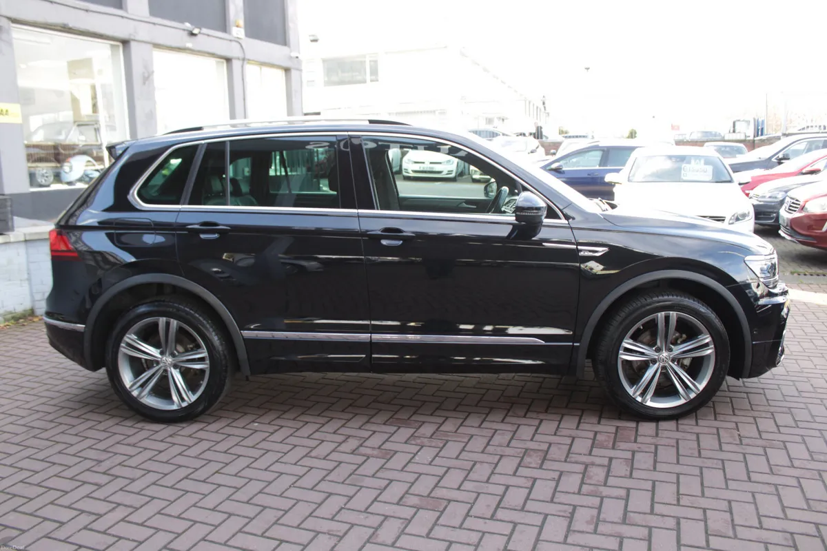 2.0TDI 150BHP R-LINE EDITION 4 MOTION  AUTOMATIC / - Image 3