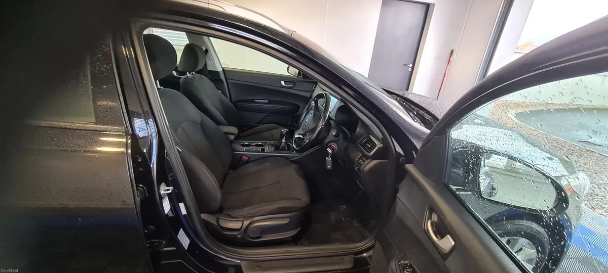 Kia Optima 2017 - Image 5