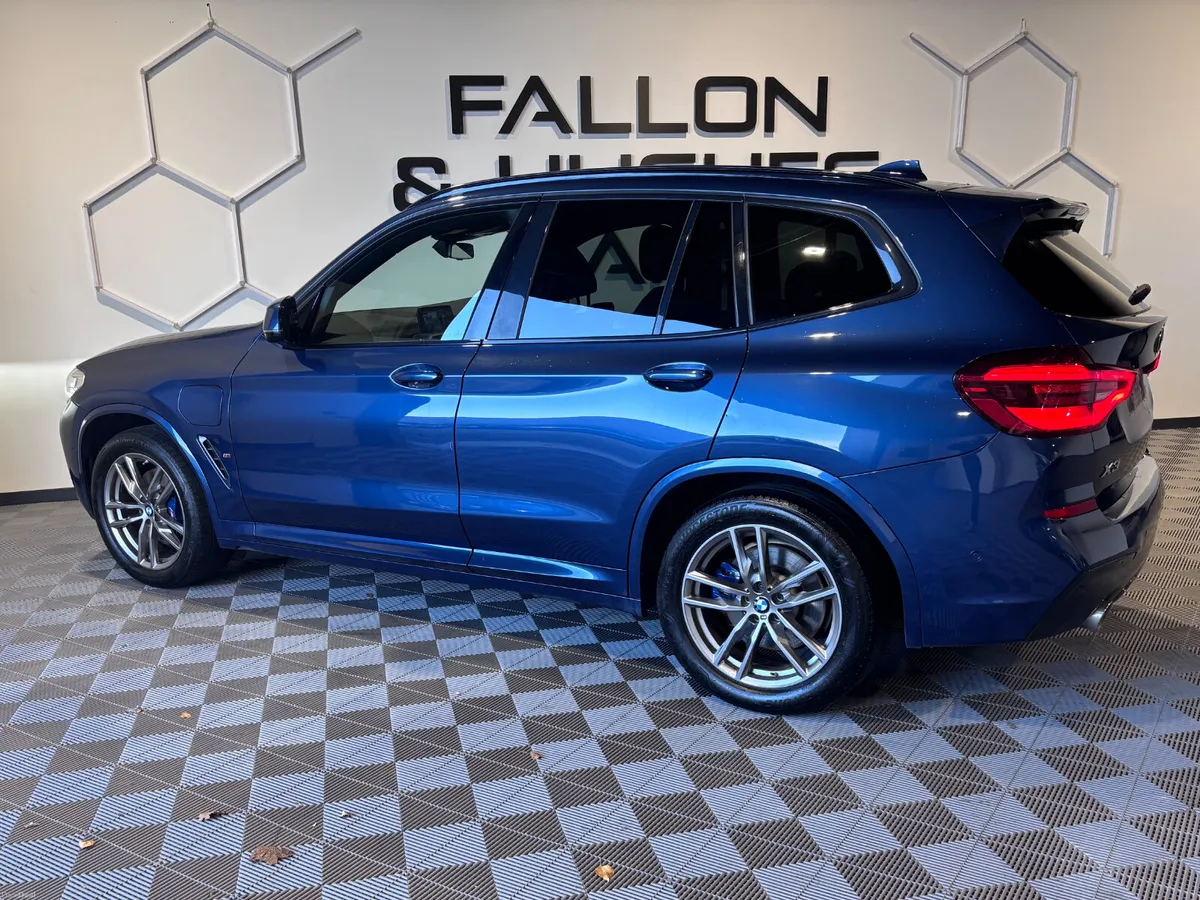 2021 BMW X3 XDRIVE30E M SPORT AUTO HYBRID - Image 4