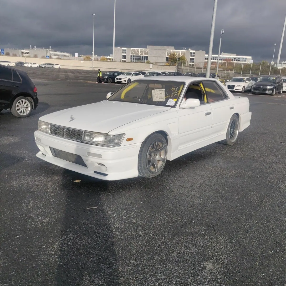 Nissan Laurel C33 1991 - Image 1