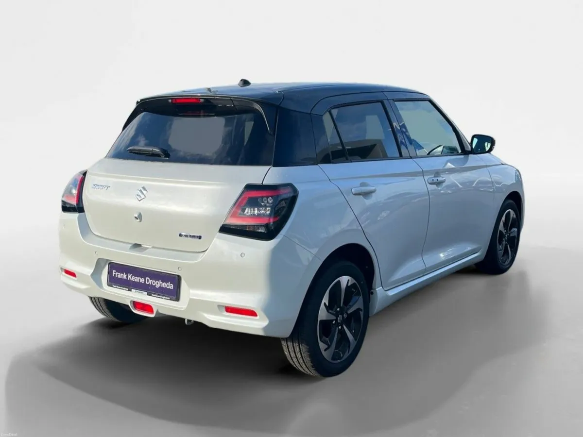 Suzuki Swift 1.2 Hybrid Motion - Image 6