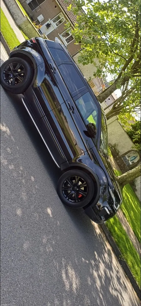 Land Rover Range Rover Evoque  2017 High Spec - Image 1