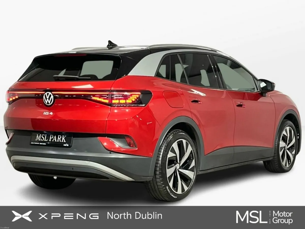 Volkswagen ID.4 Pro Plus 77kWh 286BHP - Reversing - Image 3