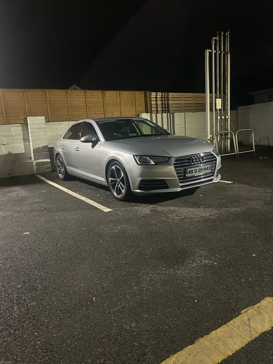 Audi A4 - Image 2
