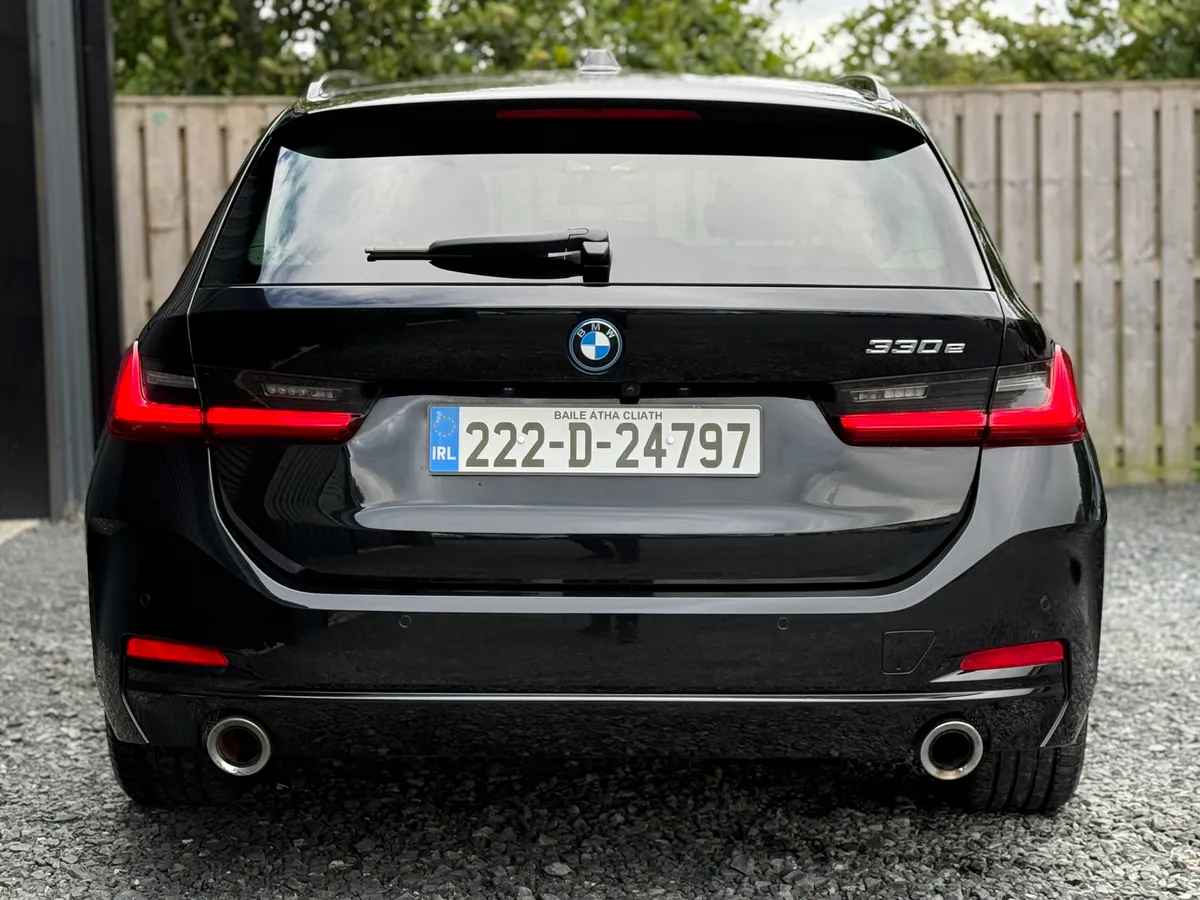 222 Bmw 330e Sport Touring New Model - Image 4