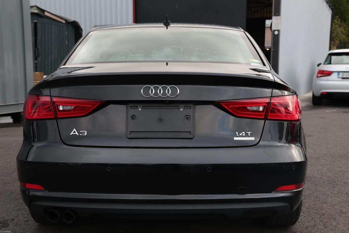 AUDI A3 2014 BLACK - Image 4