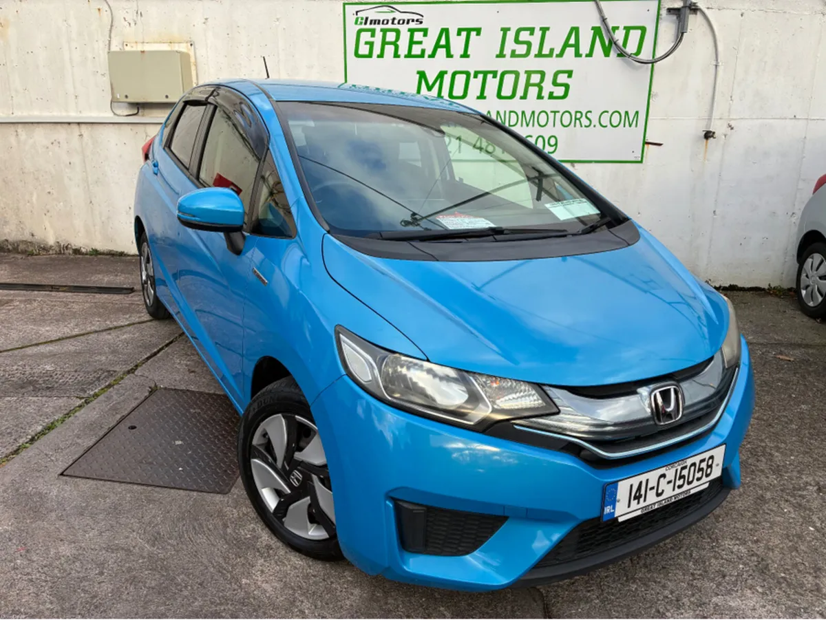 Honda Fit 1.5i Petrol Hybrid Automatic - Image 1