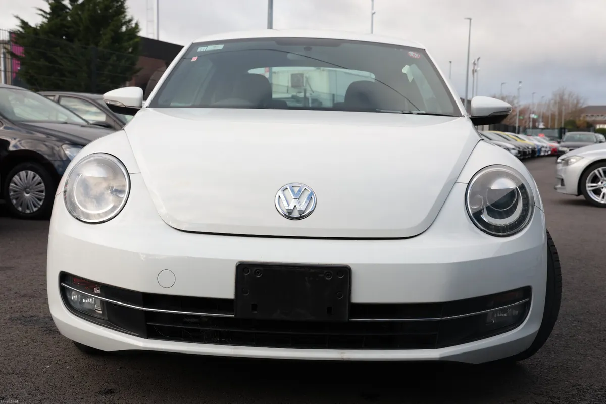 VOLKSWAGON BEETLE 2014 WHITE - Image 1