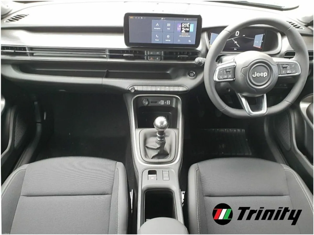 Jeep Avenger ** ALTITUDE 1.2 100BHP ** EUROPEAN CA - Image 2