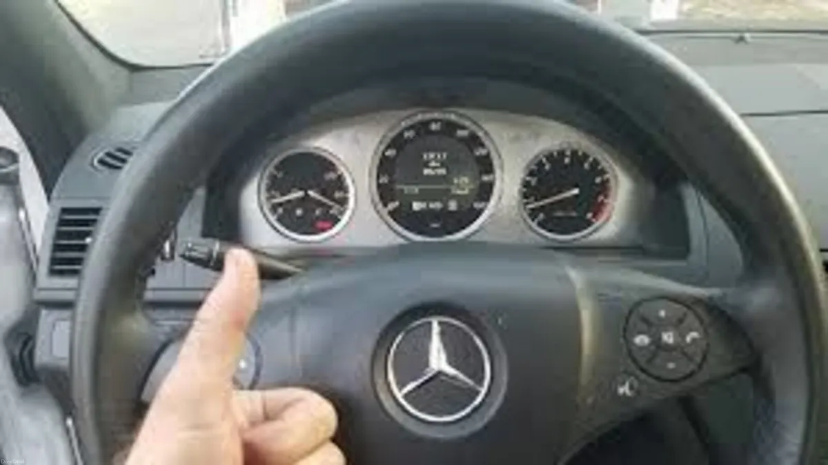 Mercedes-Benz Elv steering lock repair - Image 1